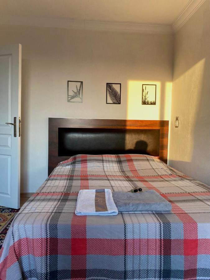 Spacious House Near The Airport Appartement Arnavutkoy Buitenkant foto